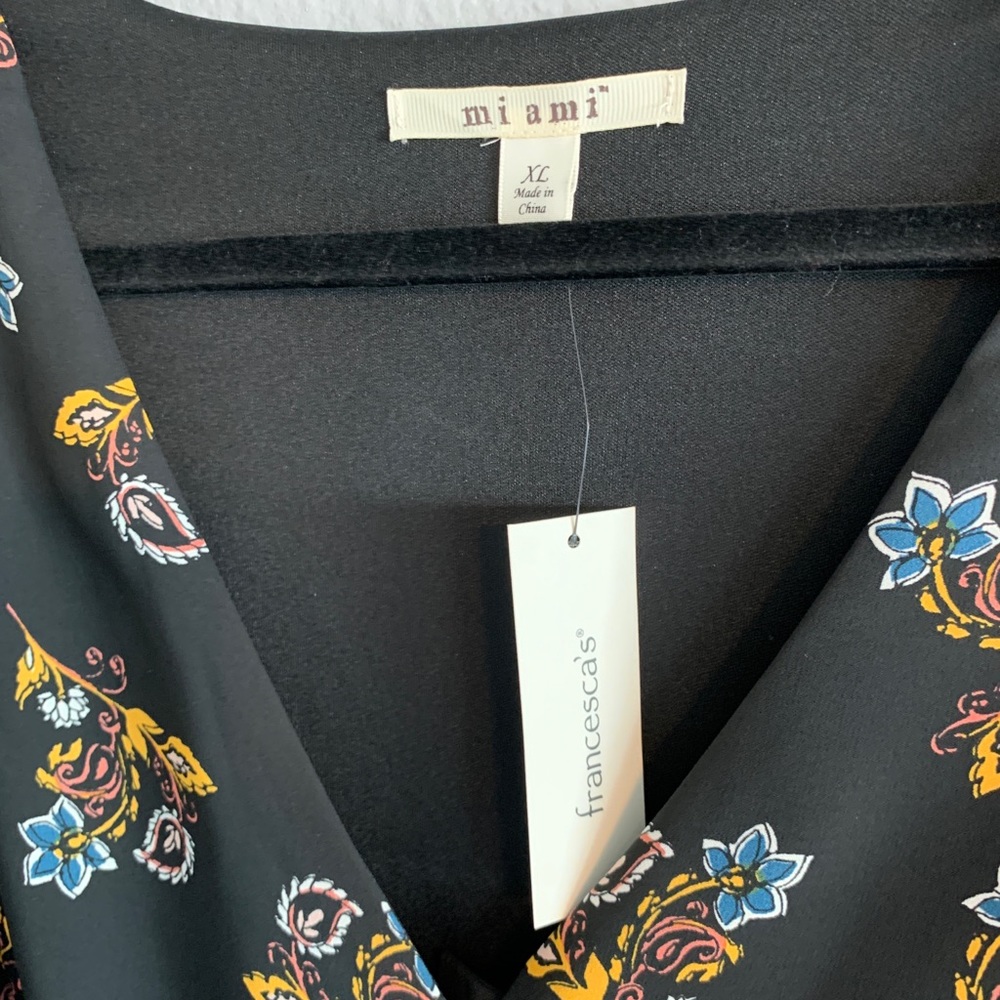 Francesca’s Floral Jumpsuit - Picture 13 of 16